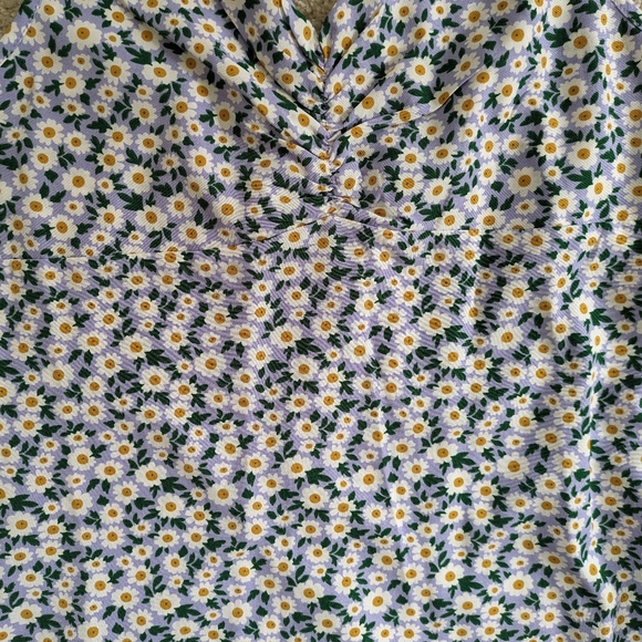 Women's Ditsy Floral High-Slit Dress - Picture 7 of 7